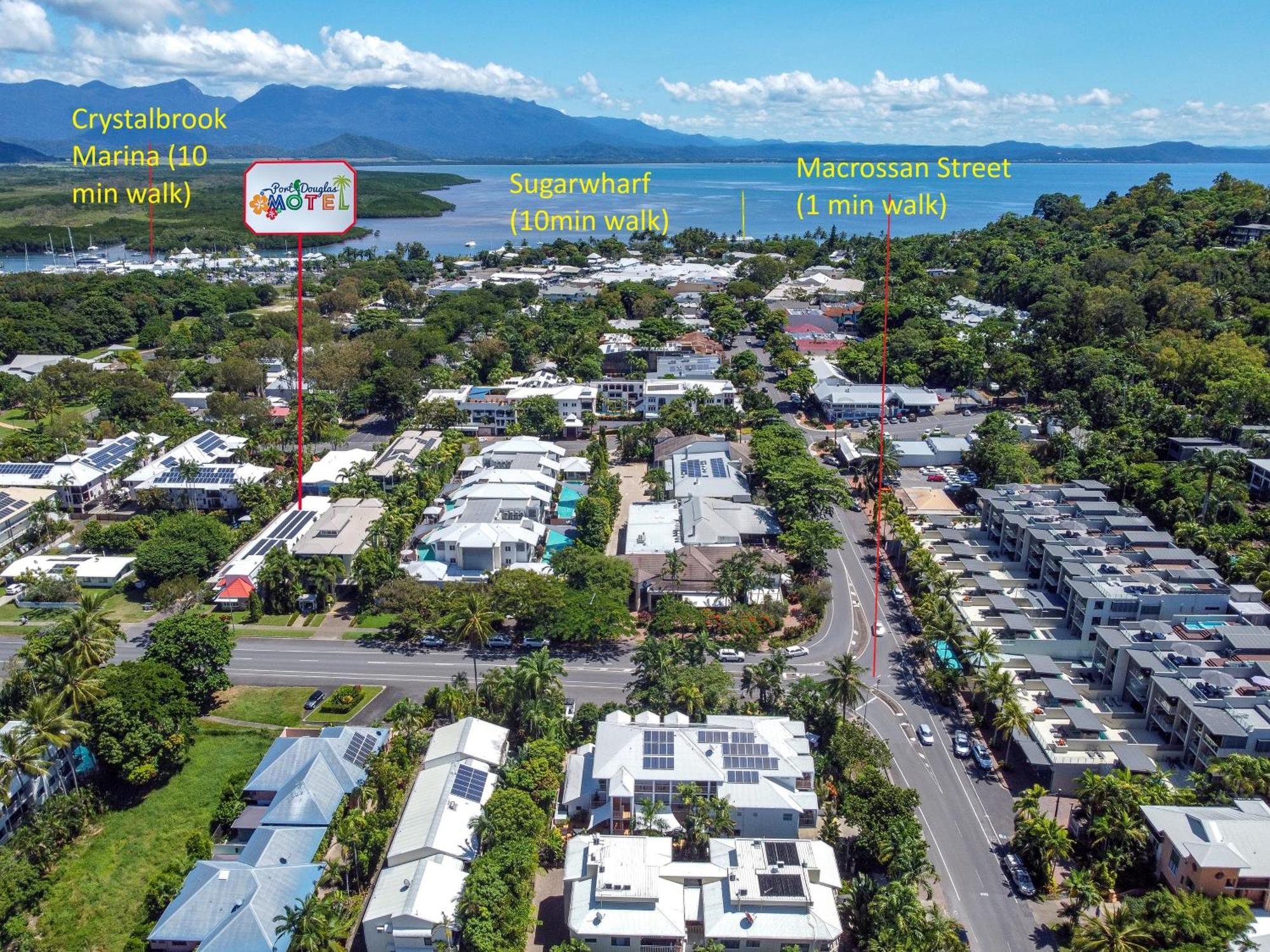 Port Douglas Motel Exterior photo